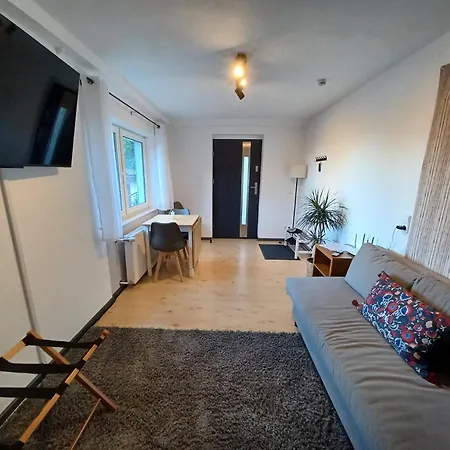 Moderne Am Goldberg * Neuleiningen